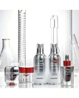 This innovative Peptide 9 Volume Bio Tox Toner Pro Facial Toner from Medi-Peel is a revolutionary skincare product.