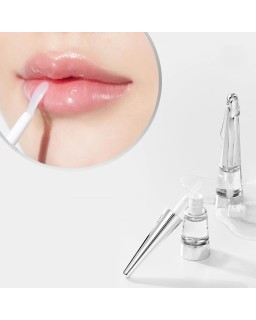 Perfect your pout with the latest addition beginner-friendly to VT’s Reedle Shot line, a glossy lip plumper  to moisturize and