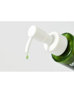 This mild cleanser gently yet effectively removes all traces of makeup and impurities