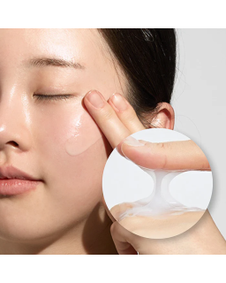 Revitalize skin with this booster formulated with VT’s patented ingredients CICAHYALON™ and CICA REEDLE™ to achieve a supple