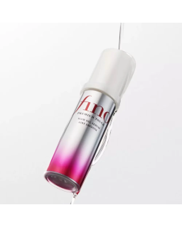 A hair oil serum that intensively repairs damage and keeps your hair smooth and moisturized with surprisingly light finish.