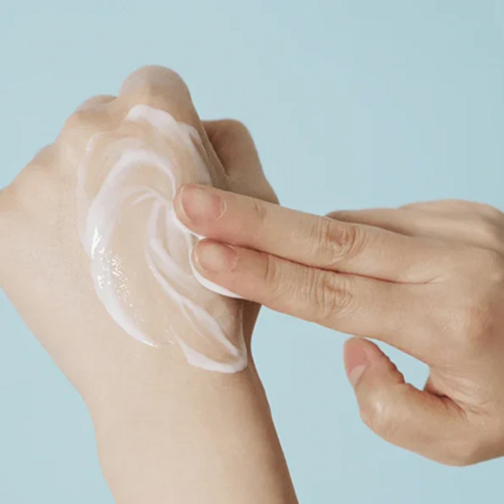 SKIN1004 Hyalu-Cica Gentle Cleansing Milk, 200ml - Imagen 6